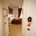 招待所 埃特尔普拉蒂客房旅馆 4*