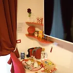 招待所 埃特尔普拉蒂客房旅馆 4*